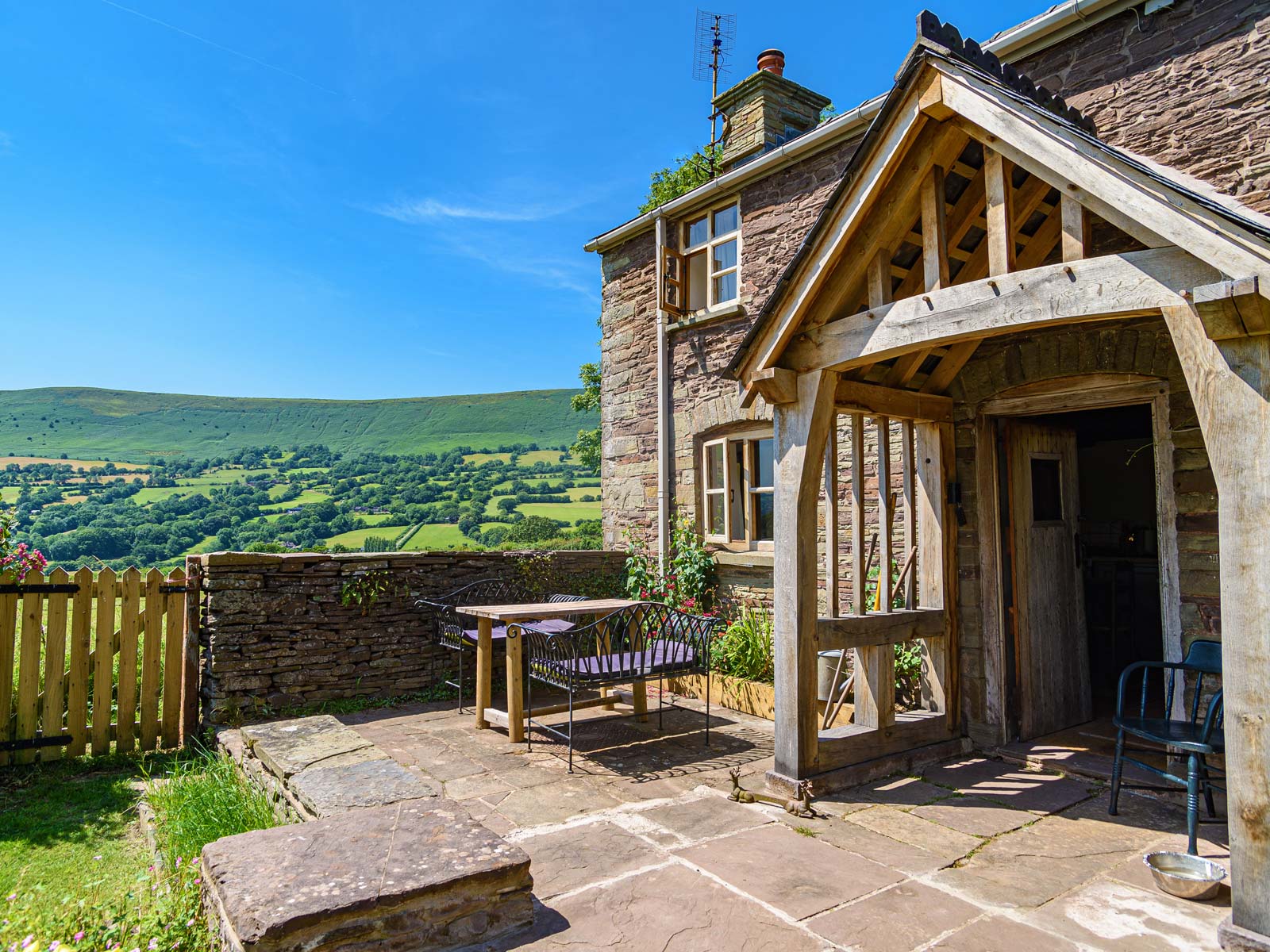 Swallow Cottage Brecon Beacons Park Cottage Views Enclosed